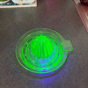 Vintage Uranium Glass Juicer Reamer